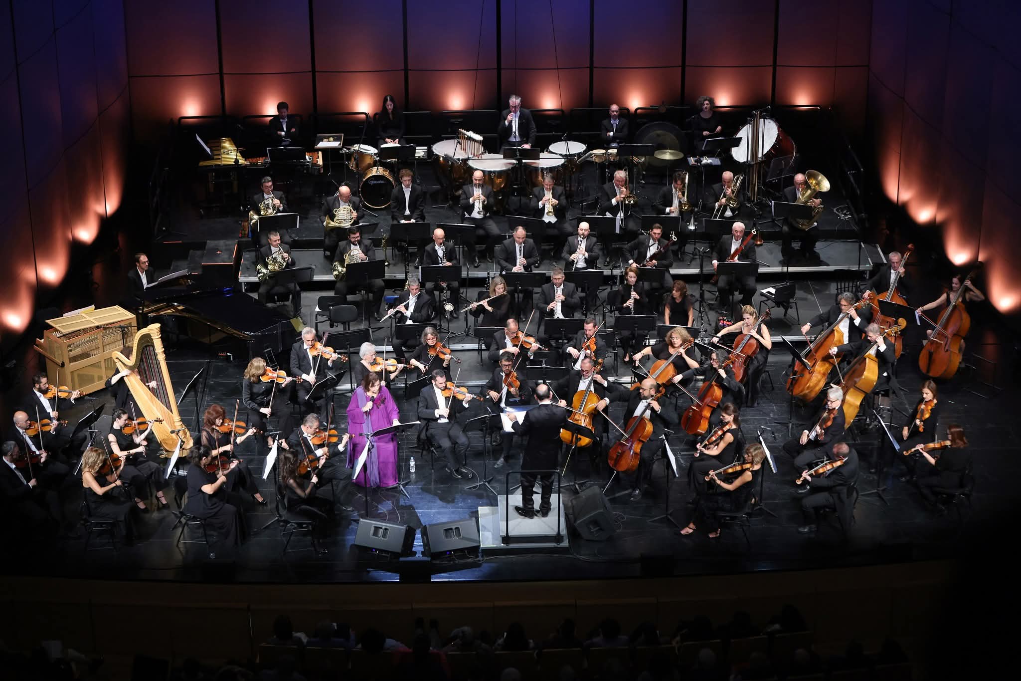 cover Magical concert pays tribute to Mikis Theodorakis