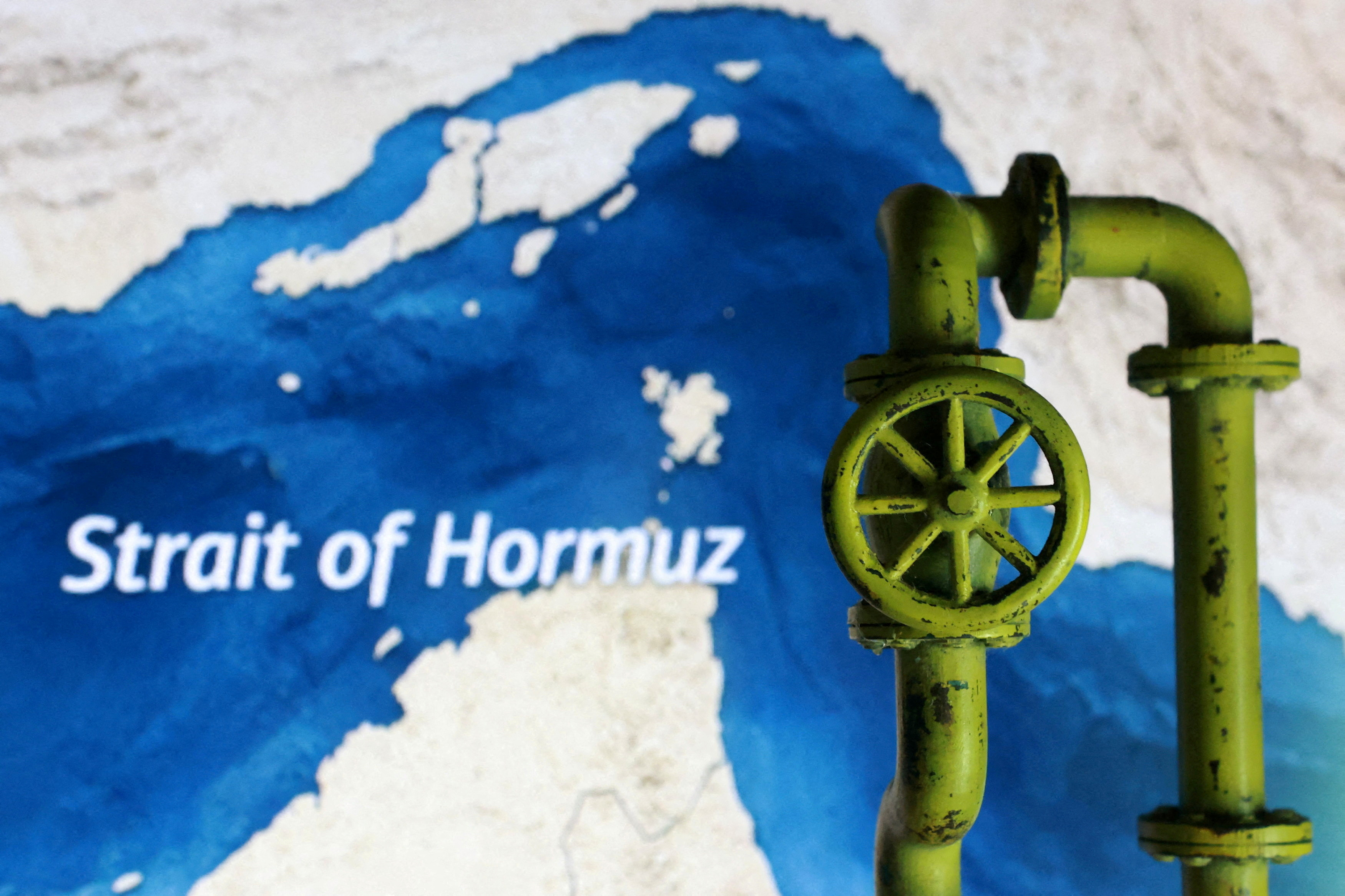 cover UK to host talks with 35 countries on reopening Strait of Hormuz