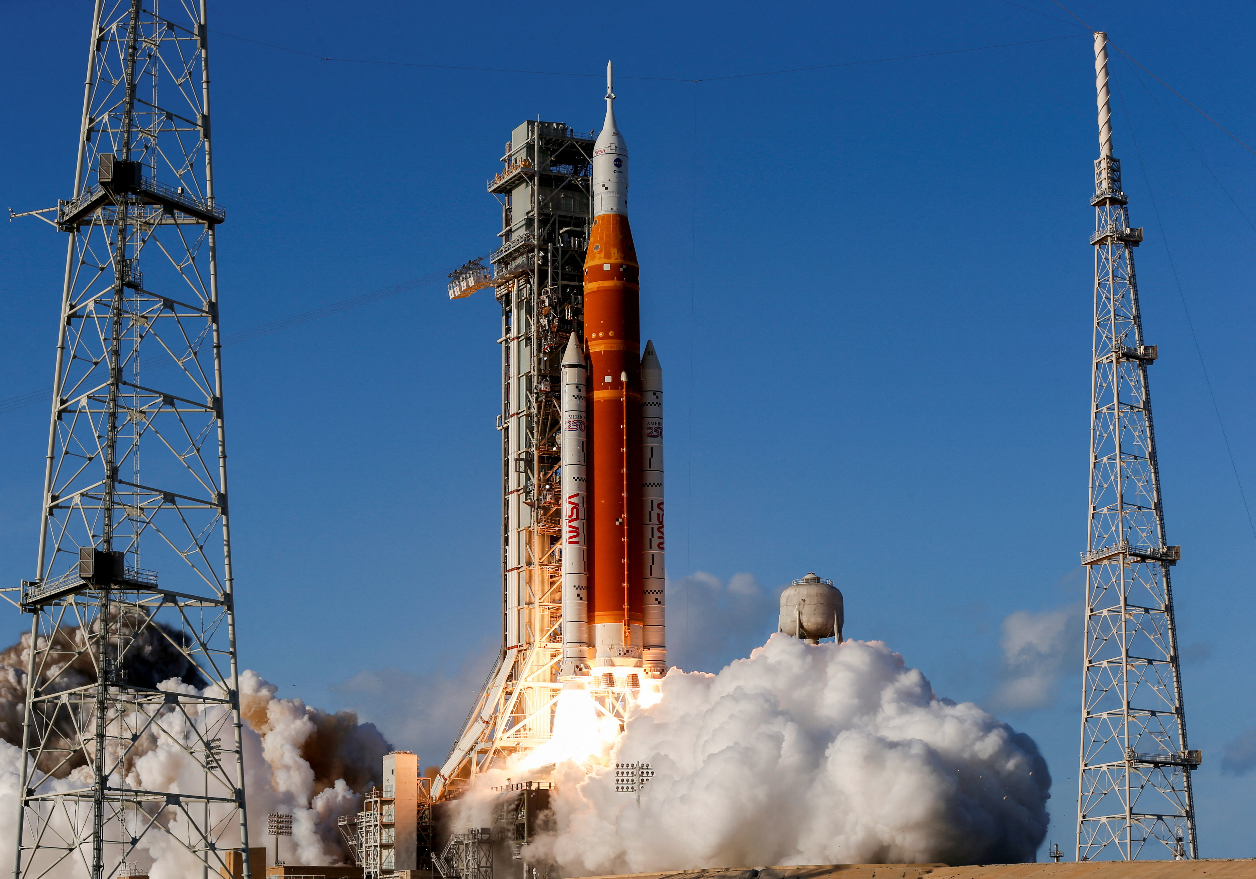 cover Artemis capsule boost puts astronauts moon-bound for record-breaking journey