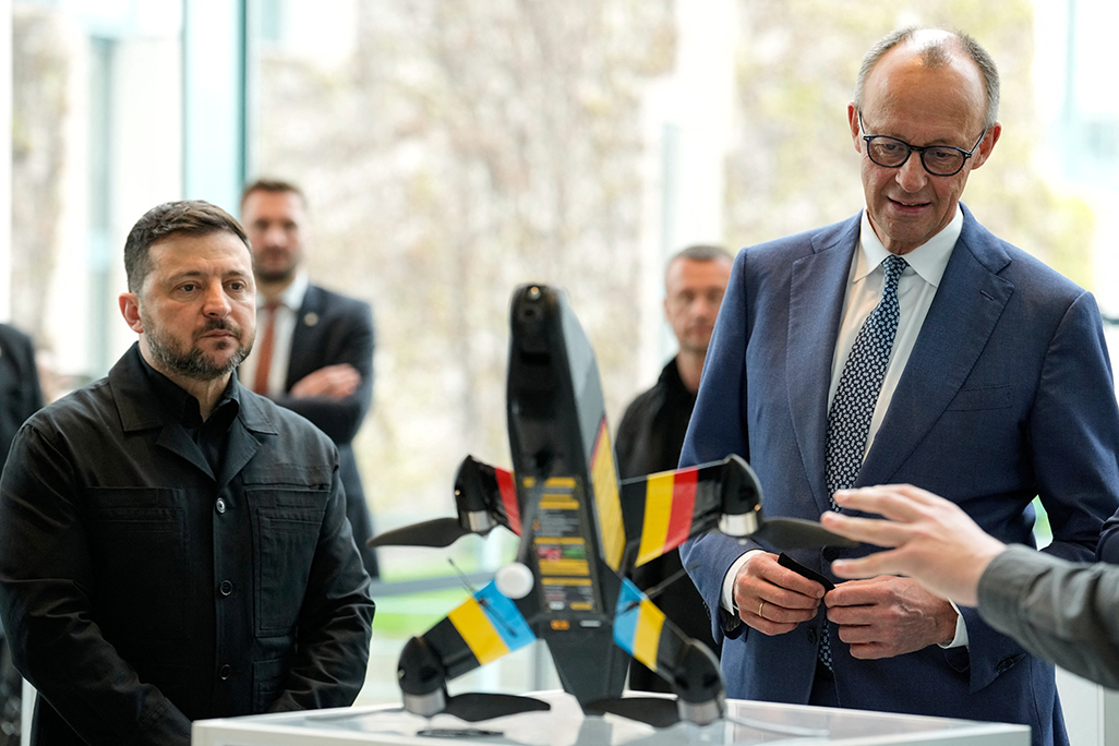 image Merz and Zelenskiy sign drone and defence cooperation accords