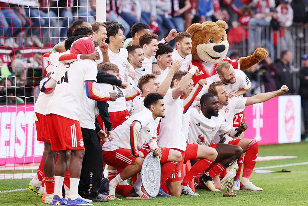 cover Season far from over for treble-chasing Bayern, warns coach Kompany