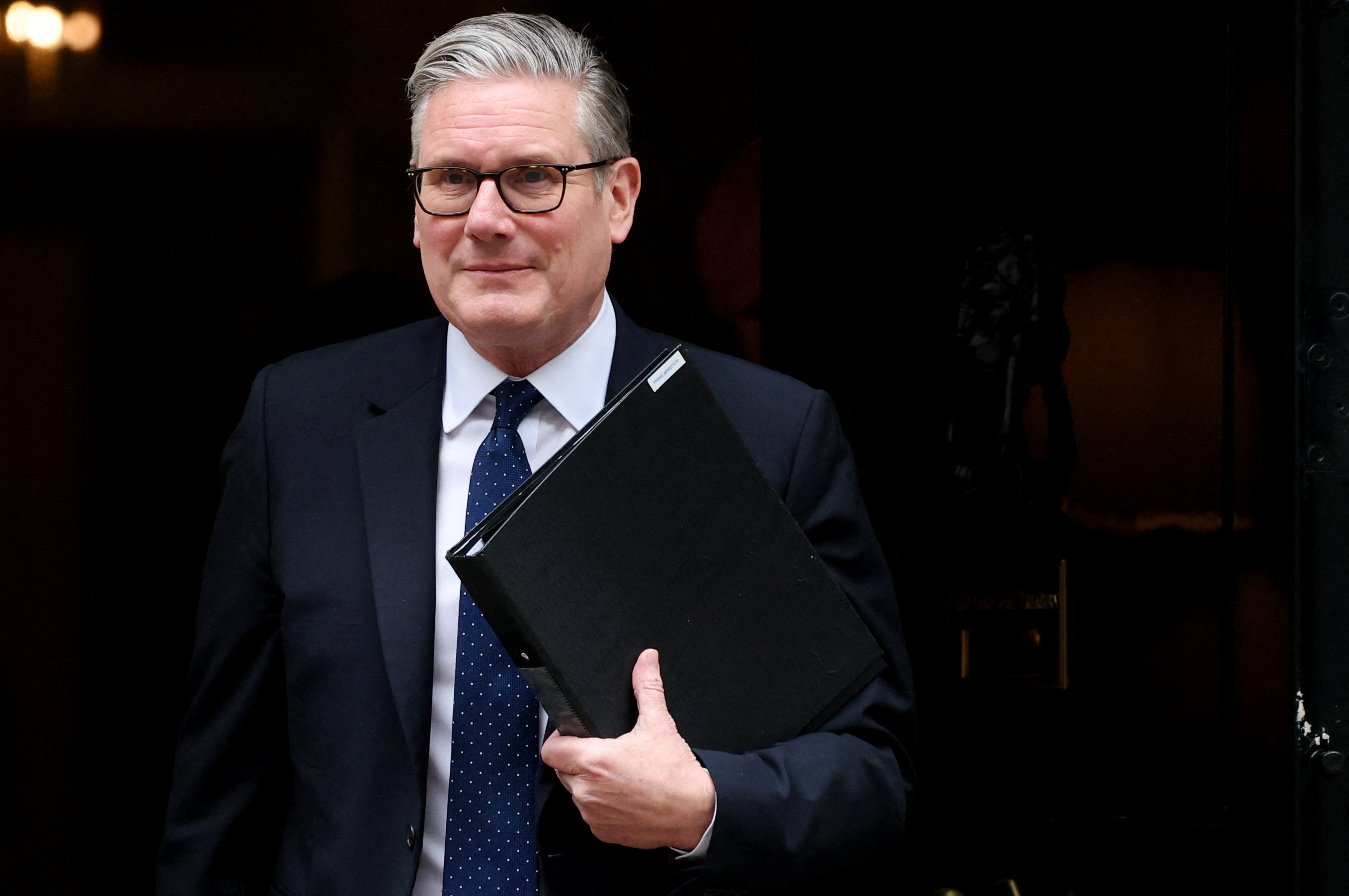 cover Starmer orders review into security concerns from Mandelson&#8217;s time in office