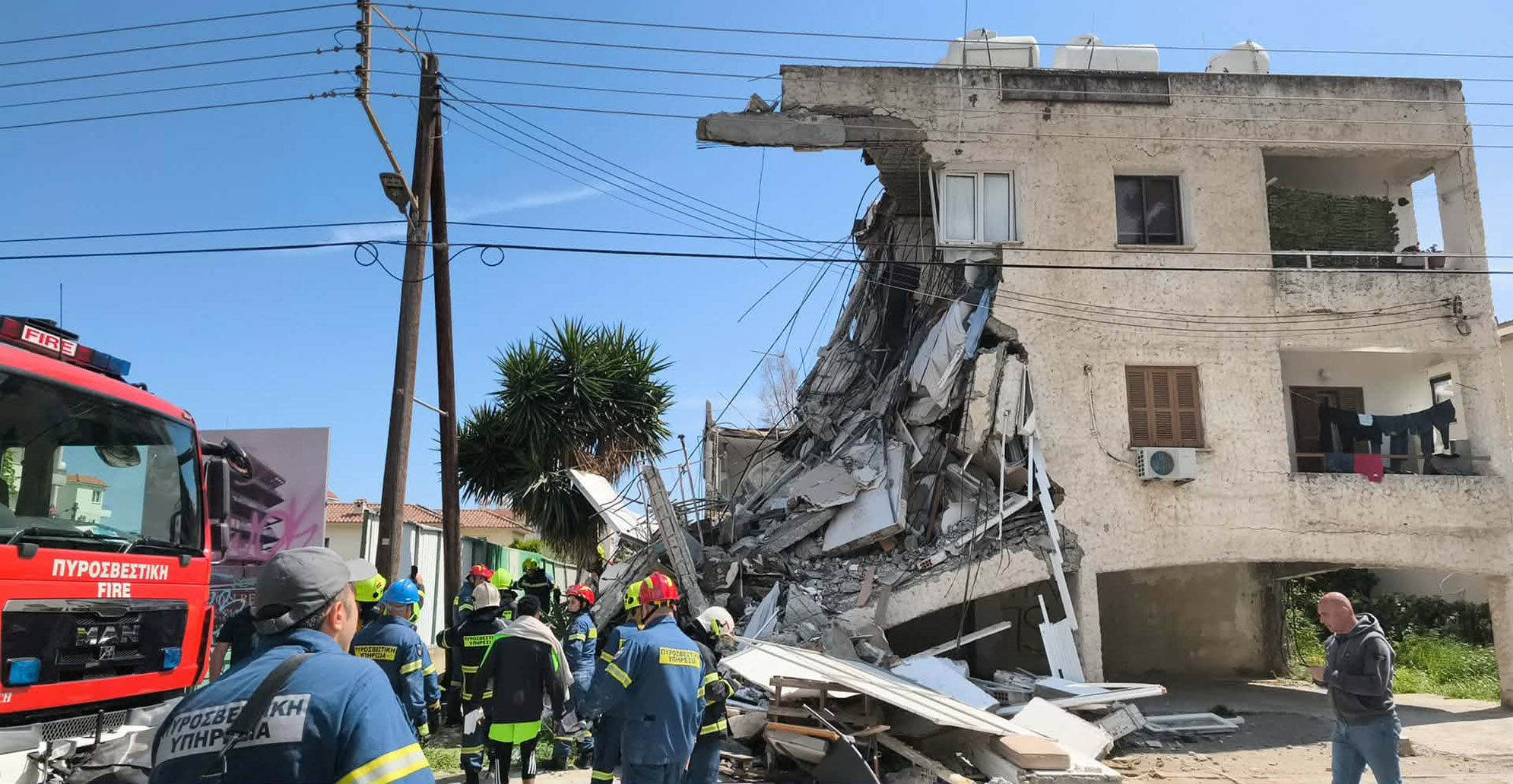 cover Part of building collapses in Yermasoyeia, reports of trapped person