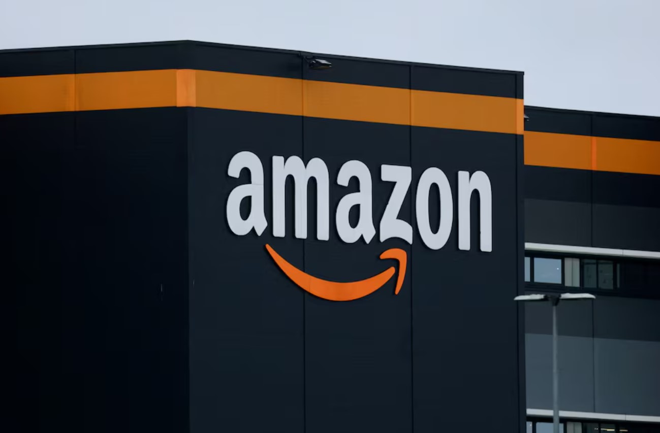 image Amazon, Delta team up for in-flight Wi-Fi, challenging Musk&#8217;s Starlink