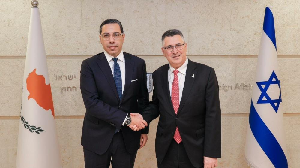 cover Kombos urges Israeli FM to ensure ceasefire including Lebanon