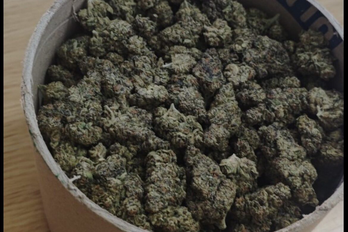 image Man arrested with 400g parcel of cannabis