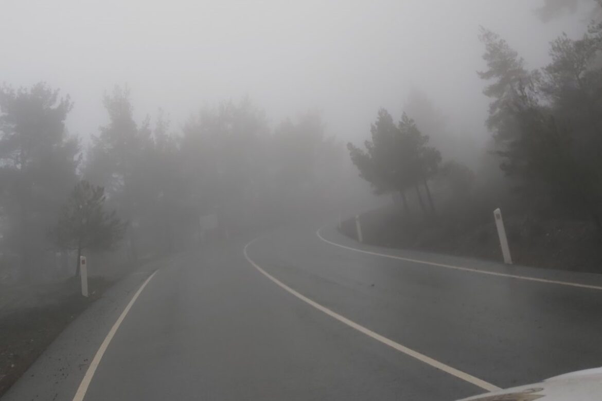 image Thick fog affecting mountainous Limassol traffic