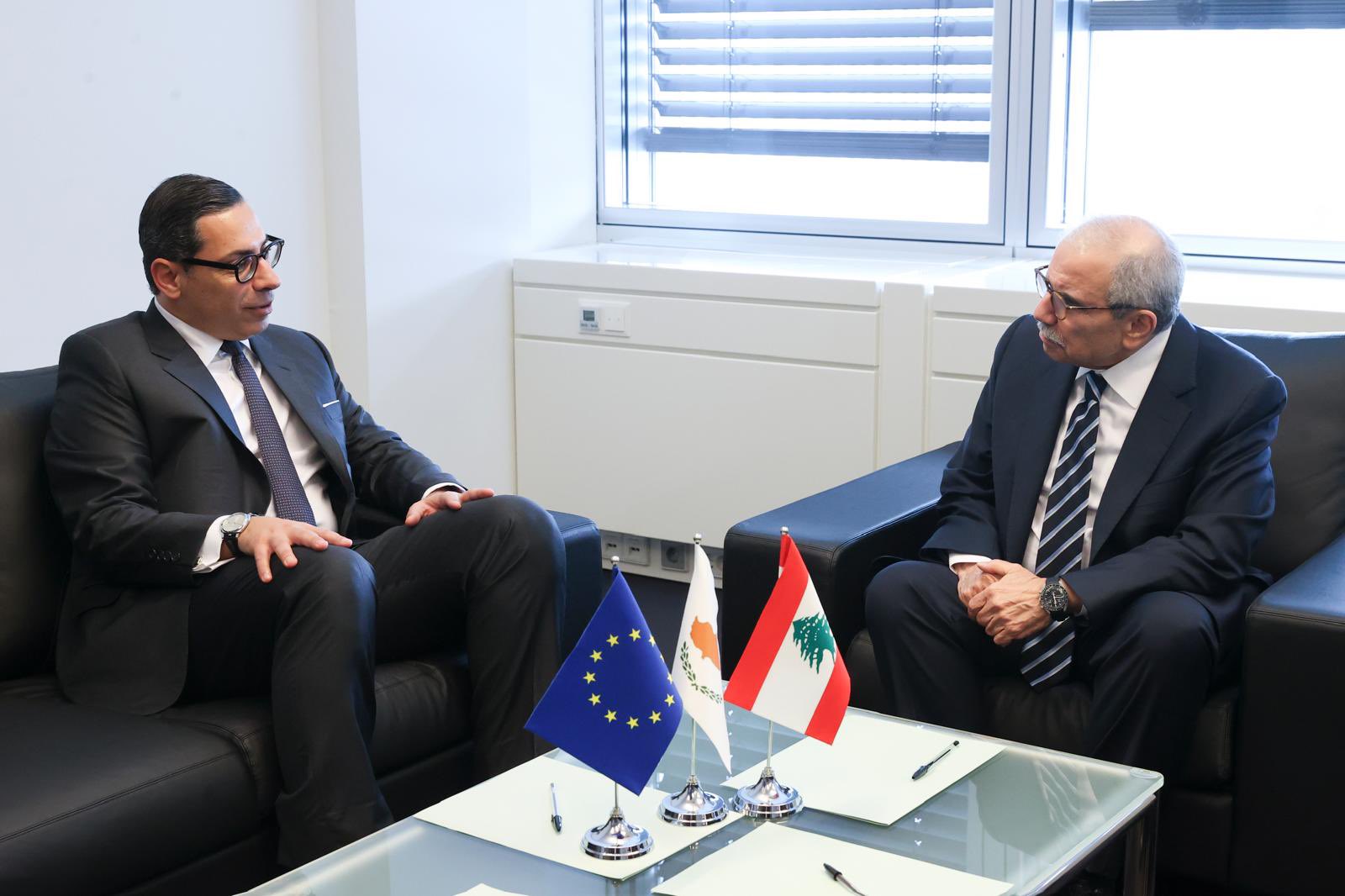 cover Lebanese govt doing ‘amazing job’ in stabilising country, Kombos says