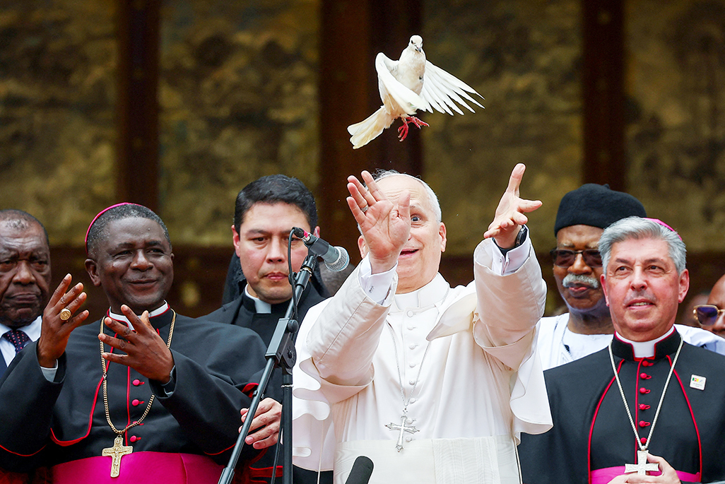 cover Pope decries a world ‘ravaged by tyrants’