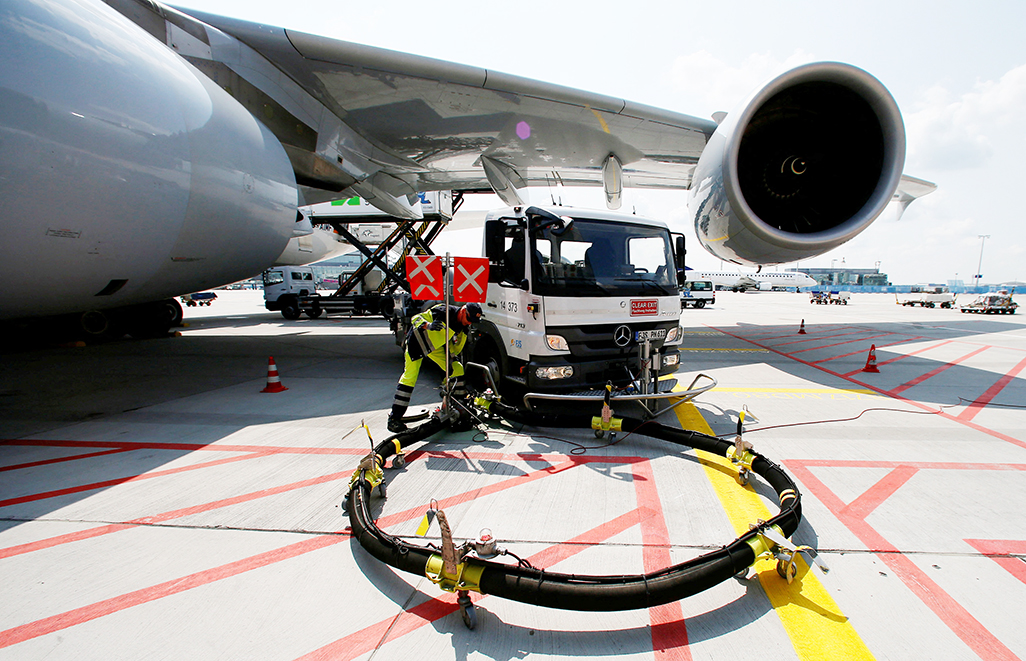 cover Airline and travel industries see no immediate relief from Iran ceasefire