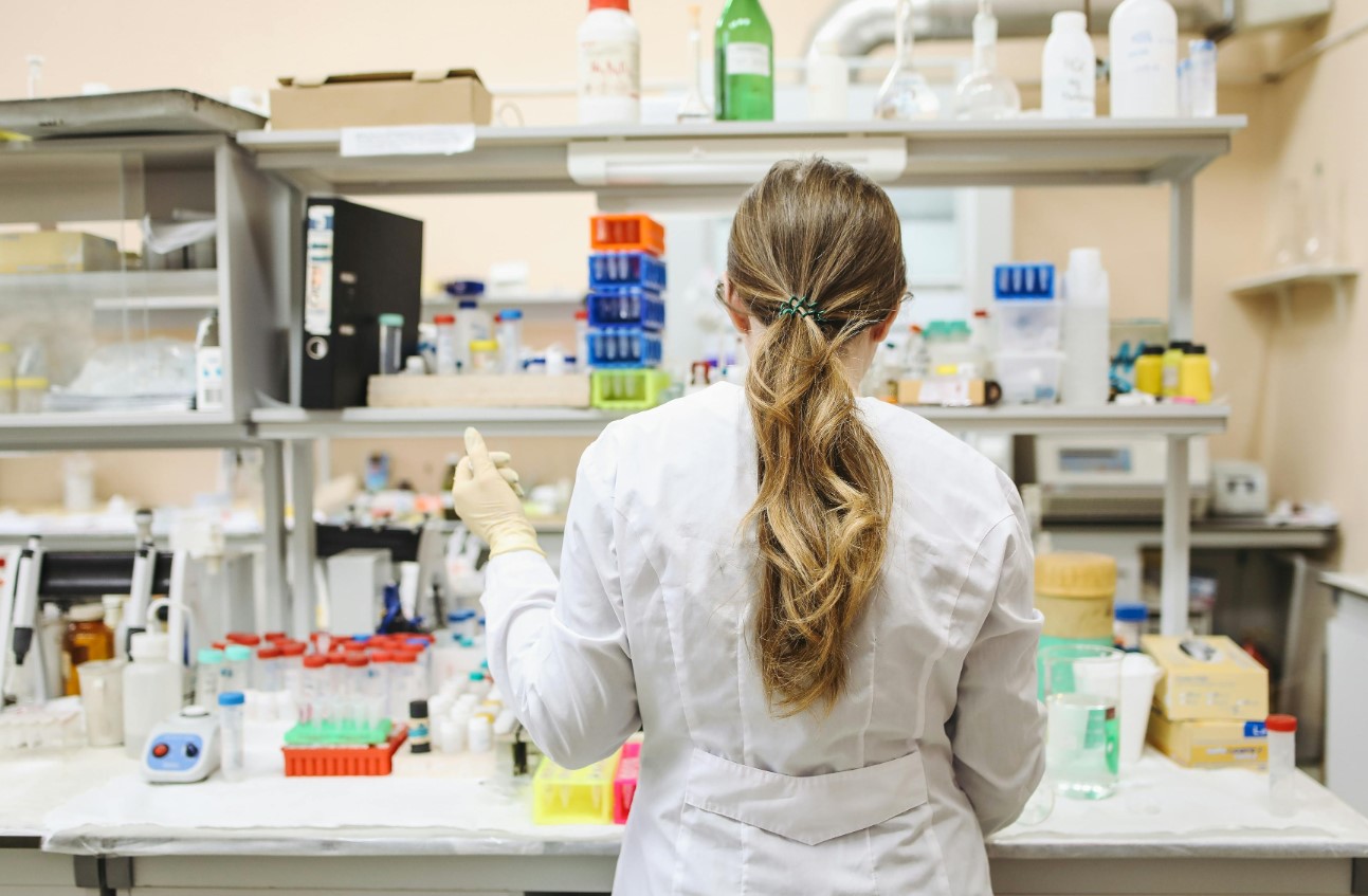 cover Scientists race to understand the health risks of microplastics