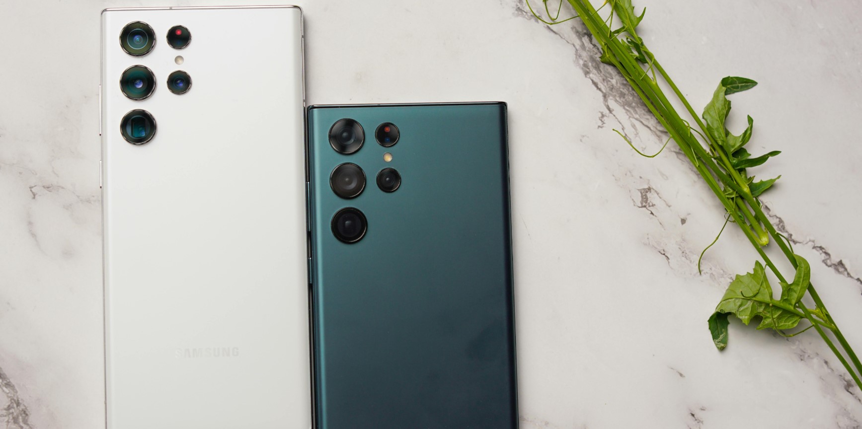 cover Smartphone shipments fall as memory costs surge