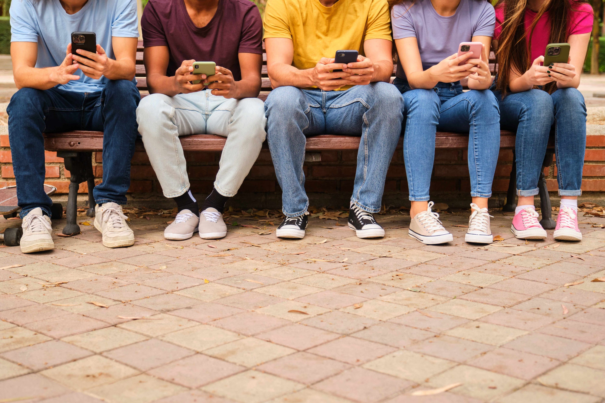 image Greece to join global push to limit youth access to social media