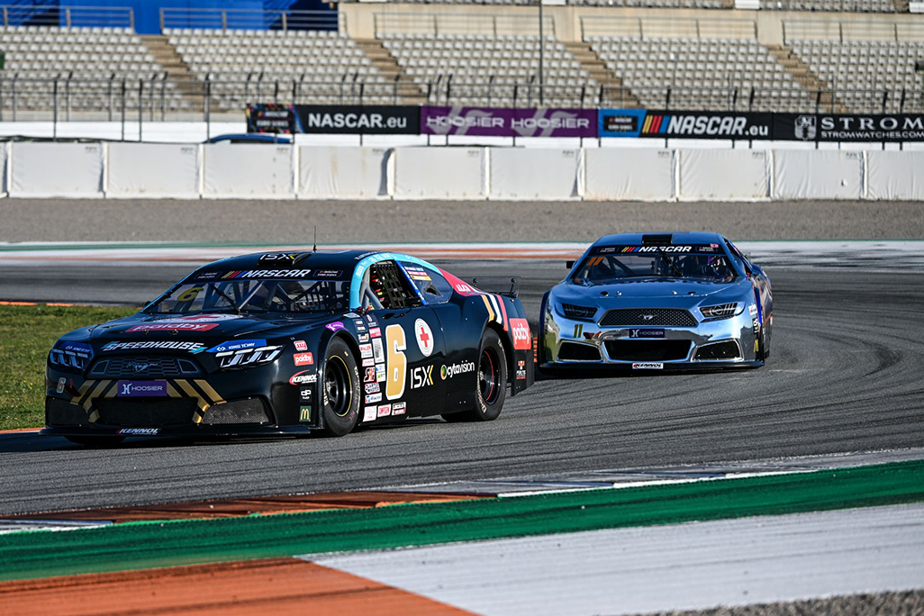 cover Tziortzis opens NASCAR Euro Series season in Valencia