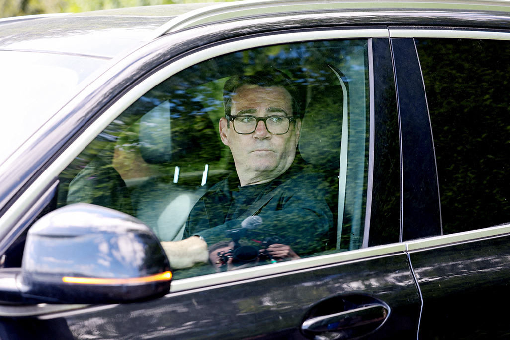 cover Labour Party says it will let Burnham run for parliamentary seat