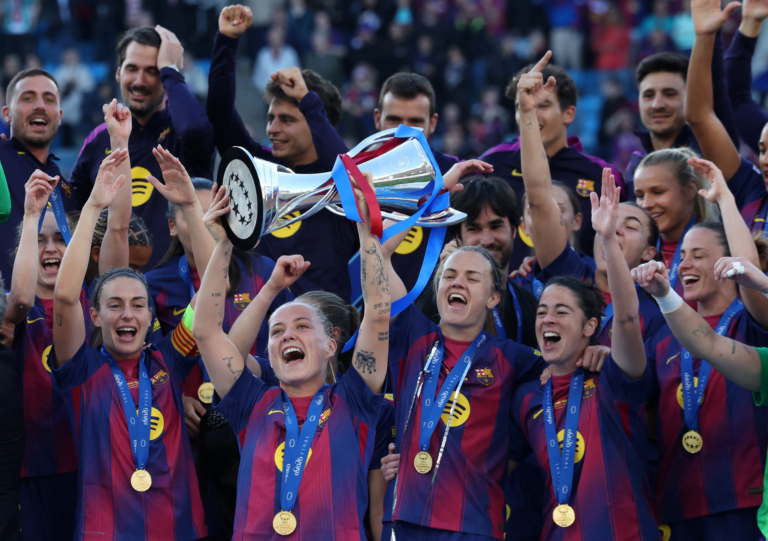 cover Brilliant Barcelona finally dethrone Lyon as queens of Europe