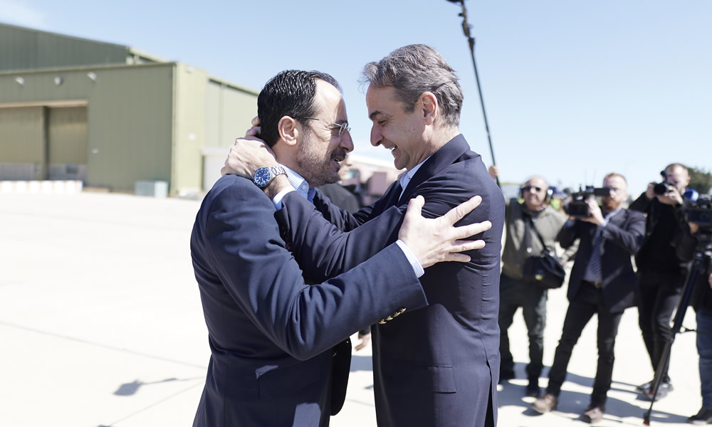 cover Christodoulides conveys ‘brotherly love’ for Greece in Athens address