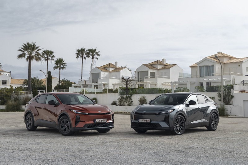 cover Toyota steadily accelerating its transition to electric mobility