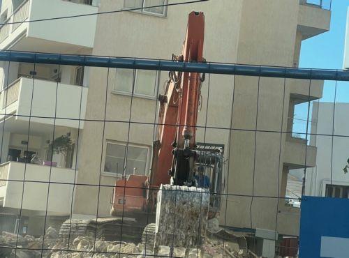 cover Building in Chrysopolitissa demolished after partial collapse