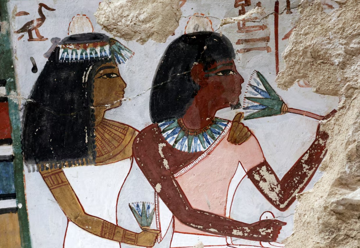 cover Egypt exhibits Tutankhamun tomb artifact and two restored New Kingdom tombs in Luxor