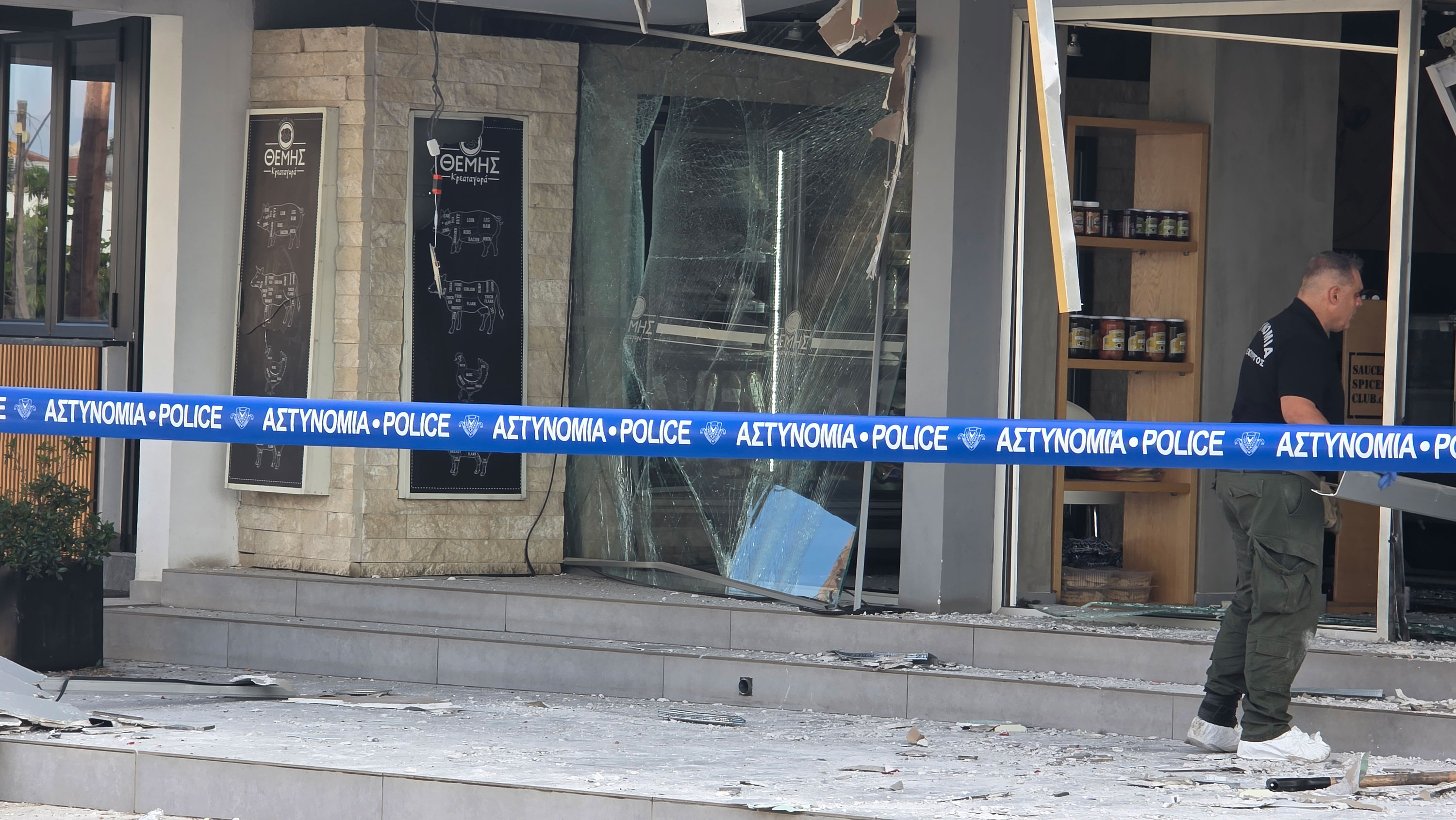 cover Explosion damages butcher shop in Paphos