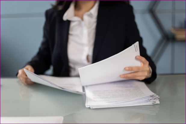 cover How a modern policy administration system improves insurance operations and customer experience 