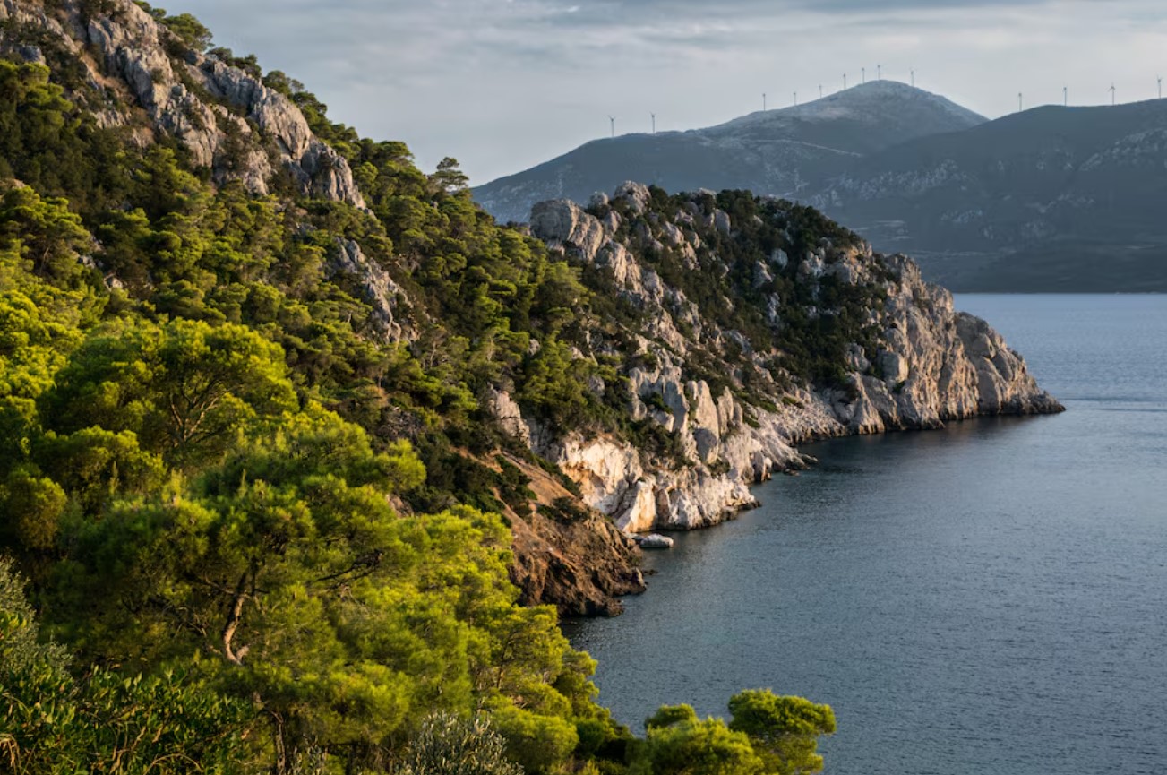 cover Greece&#8217;s Methana shows volcanoes can slumber a long time before reawakening