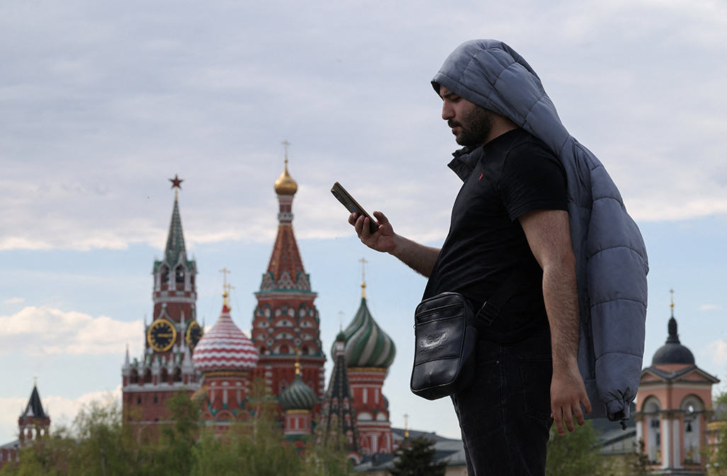 image Russia limits mobile internet ahead of scaled-back WW2 victory parade