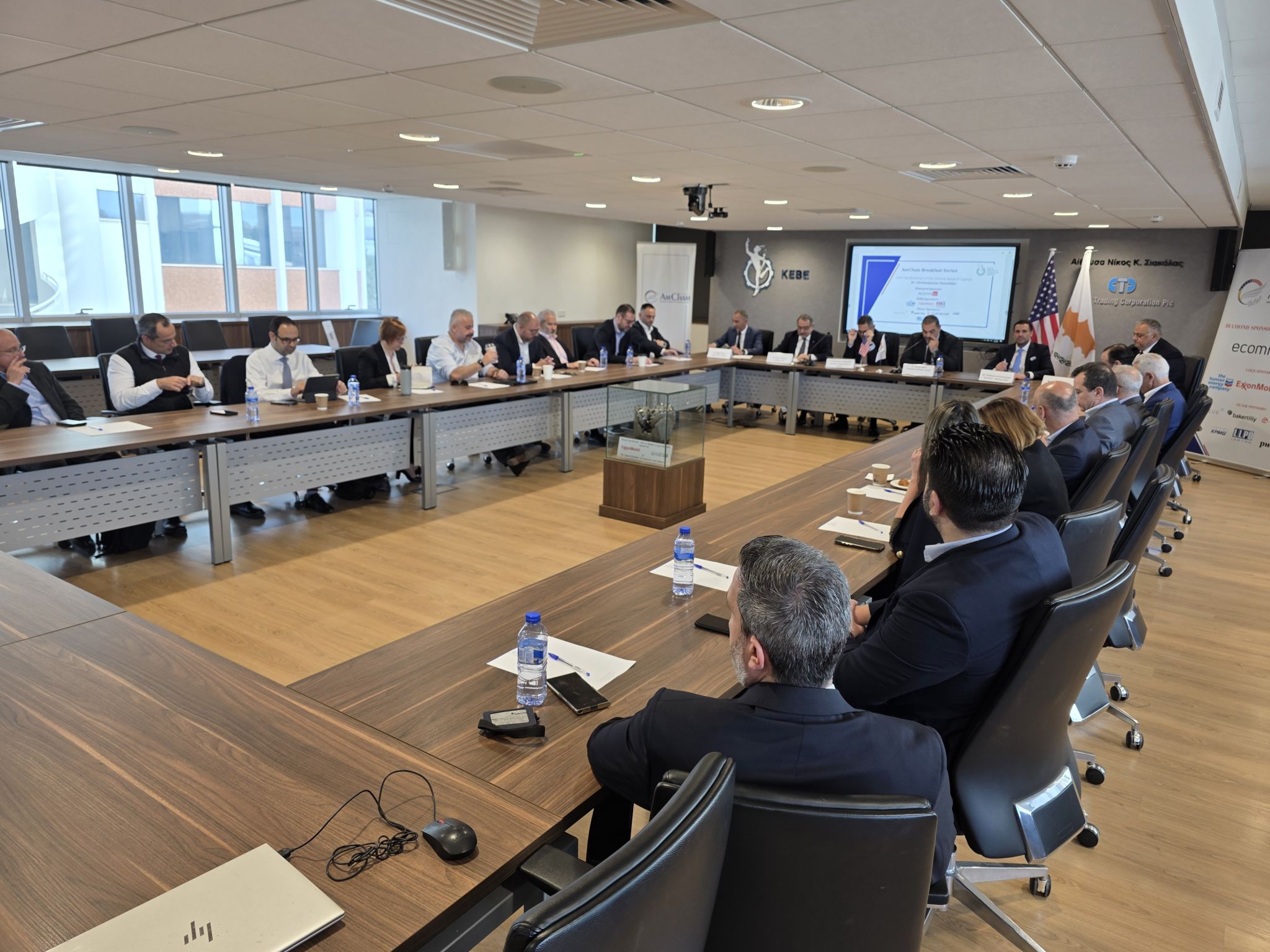 cover AmCham Cyprus hosts CBC governor, honours outgoing US ambassador
