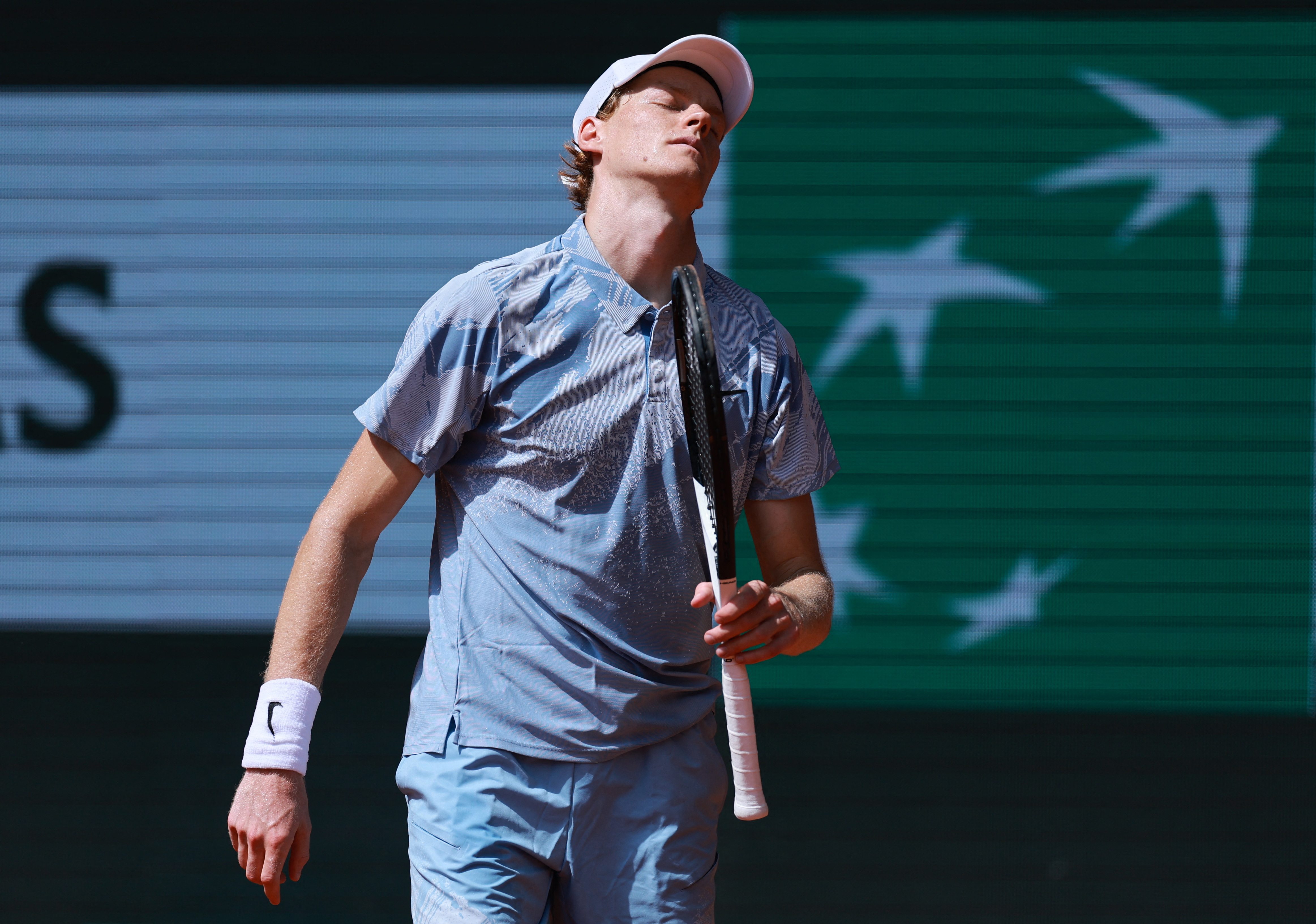 cover Ailing Sinner falls to Cerundolo in French Open second-round shock