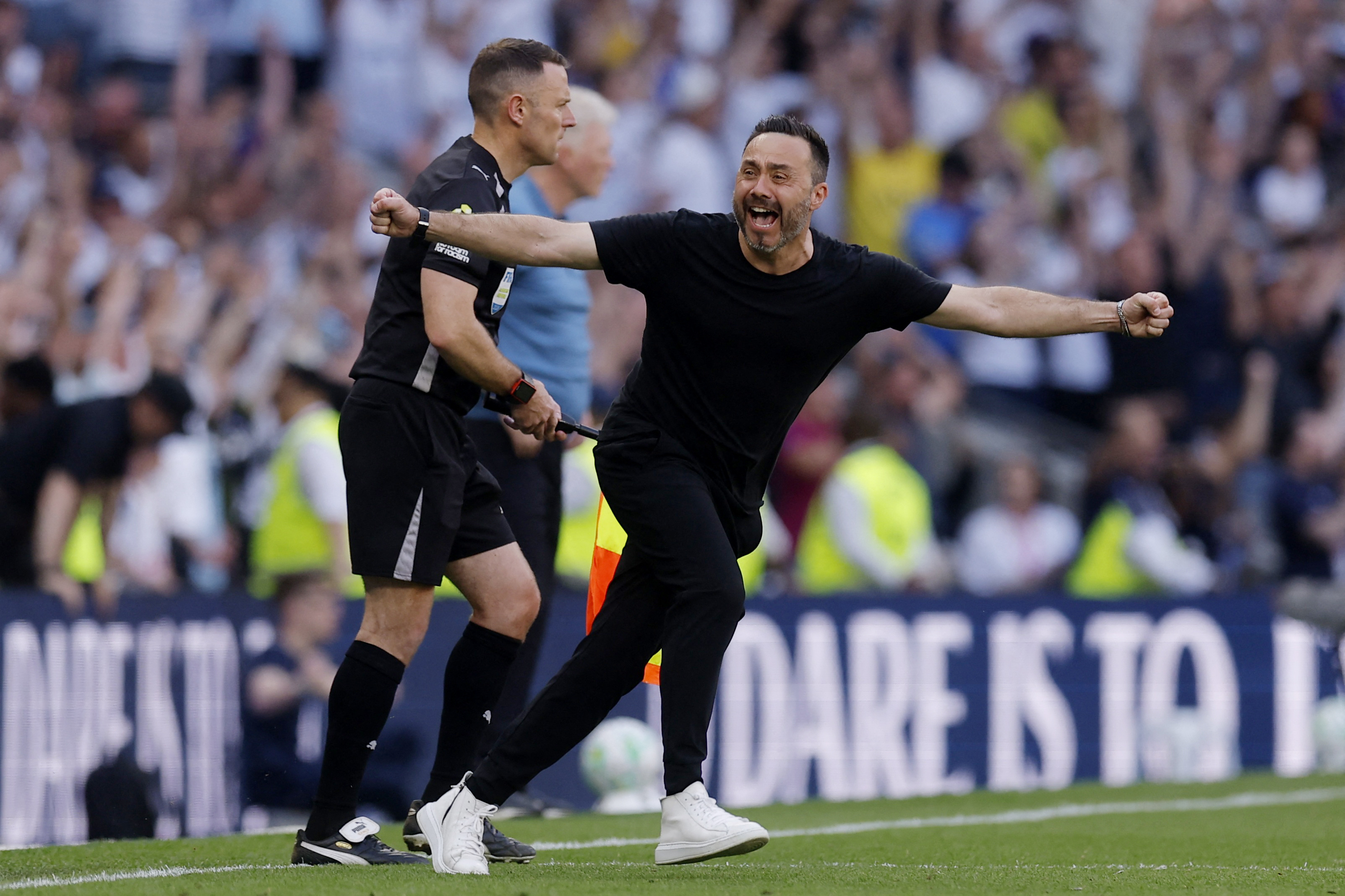 cover Tottenham survive as Palhinha seals victory over Everton