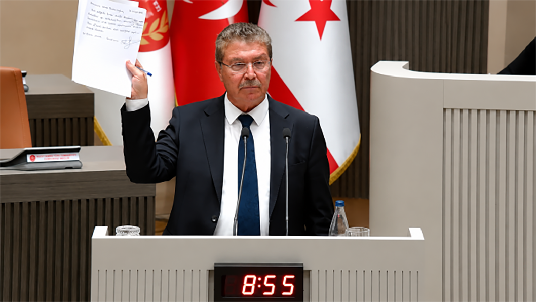 cover Ustel handwrites draft bill to cut Turkish Cypriot politicians’ salaries
