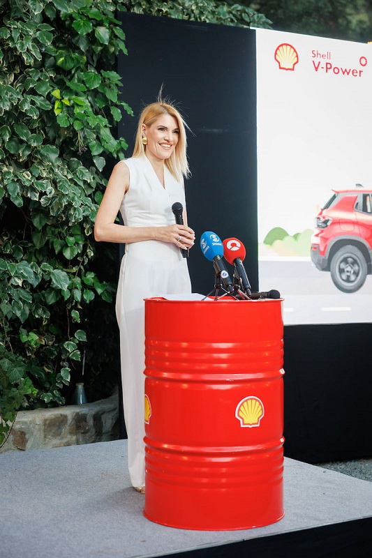 Coral Cyprus, Shell Service Stations launch new Shell V-Power & Shell GO+ campaign