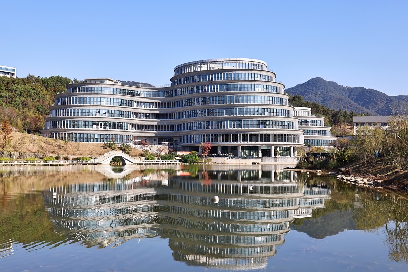 cover Frederick University to launch Computer Science programme in China