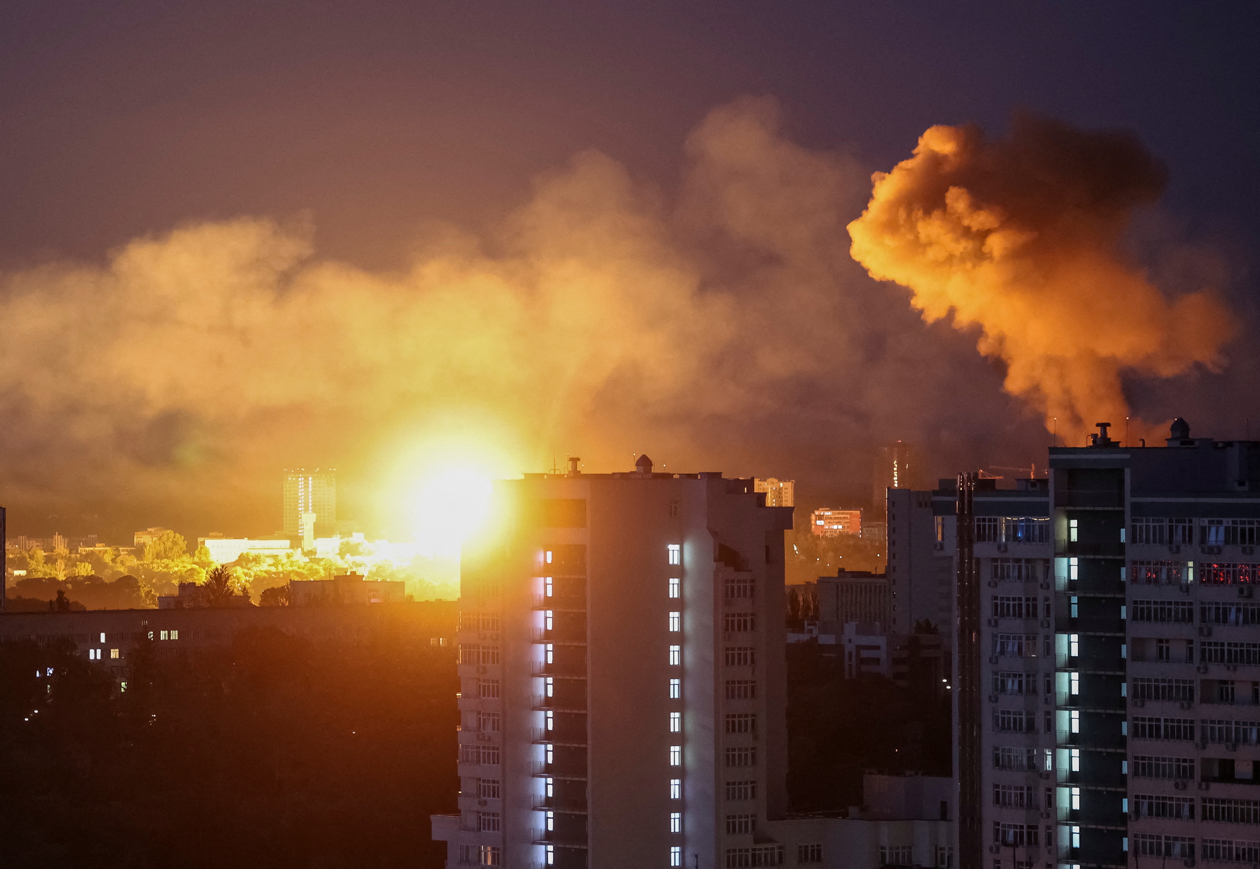 image At least 18 killed in heavy Russian attack on Ukrainian cities