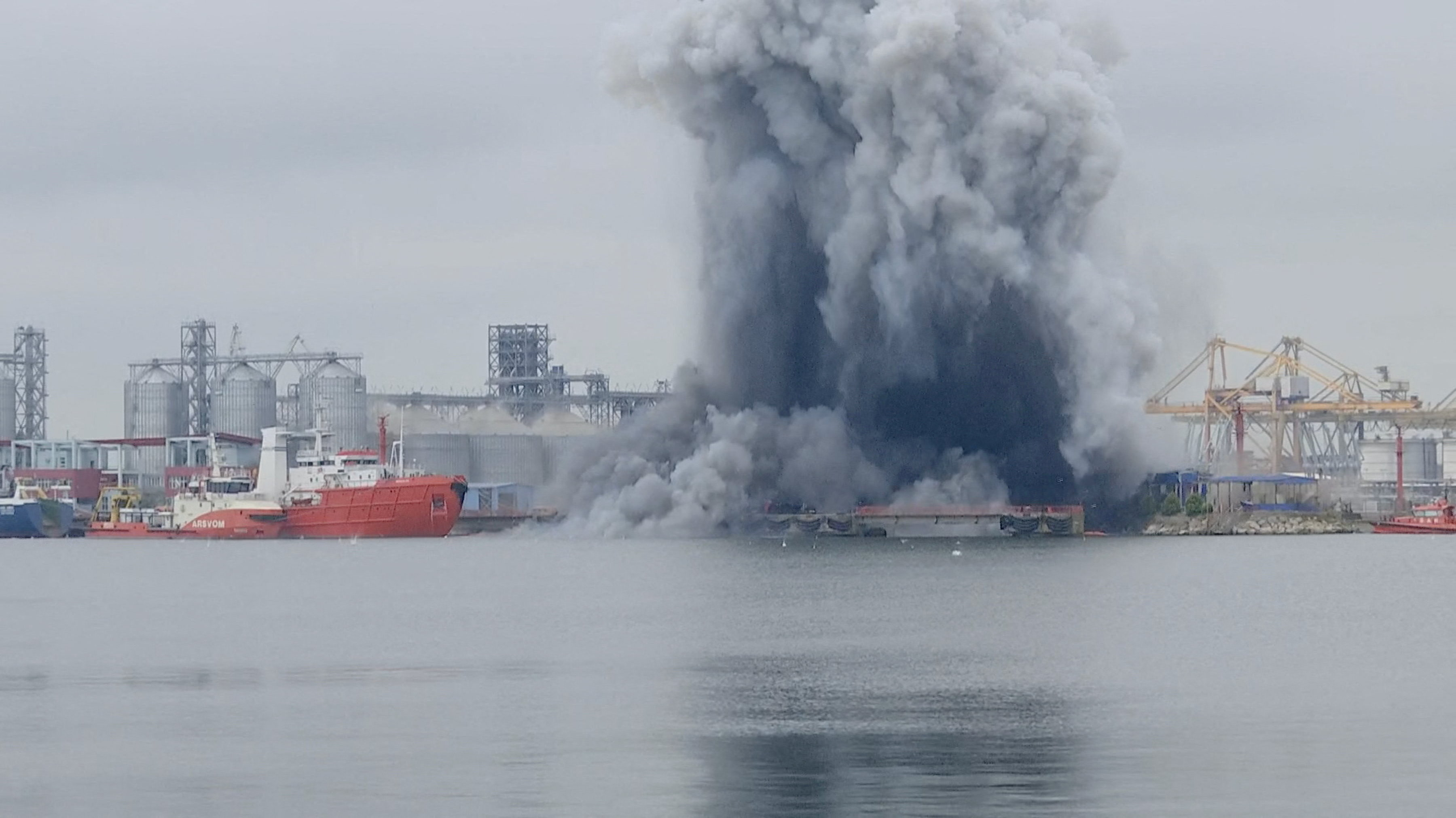 cover Drone self-detonates in Romanian port as Black Sea threat widens