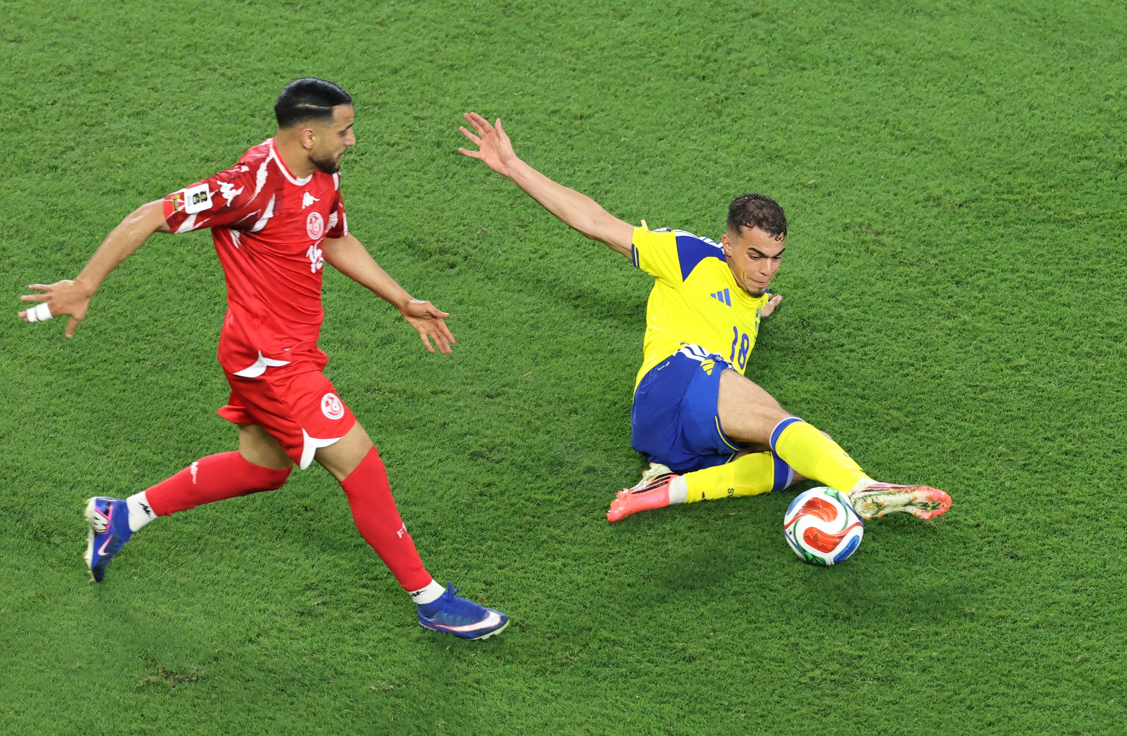 cover Group F: Sweden smash 5 past Tunisia, Netherlands and Japan share the spoils