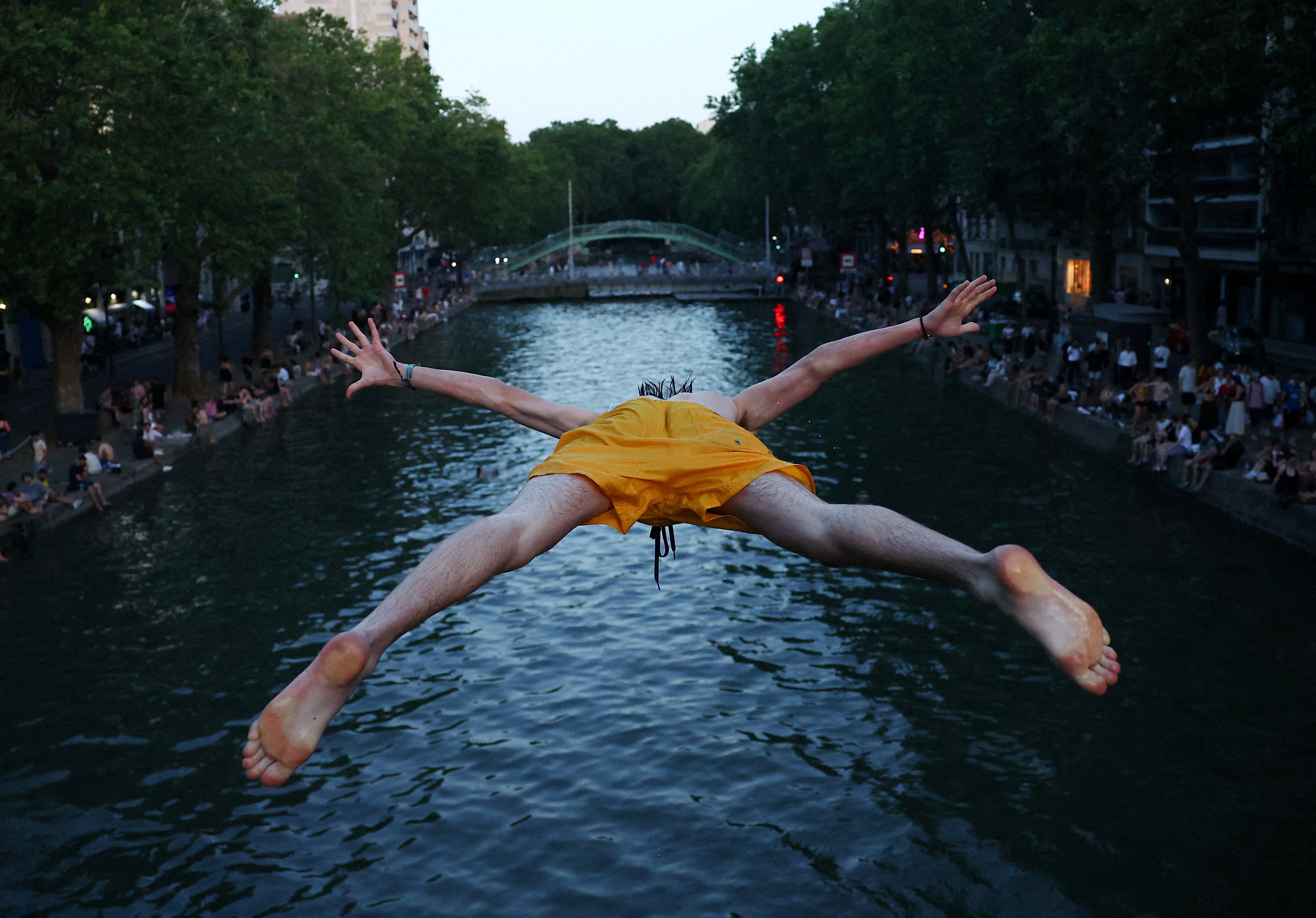 cover Europe heatwave turns deadly: France reports 40 drownings since weekend