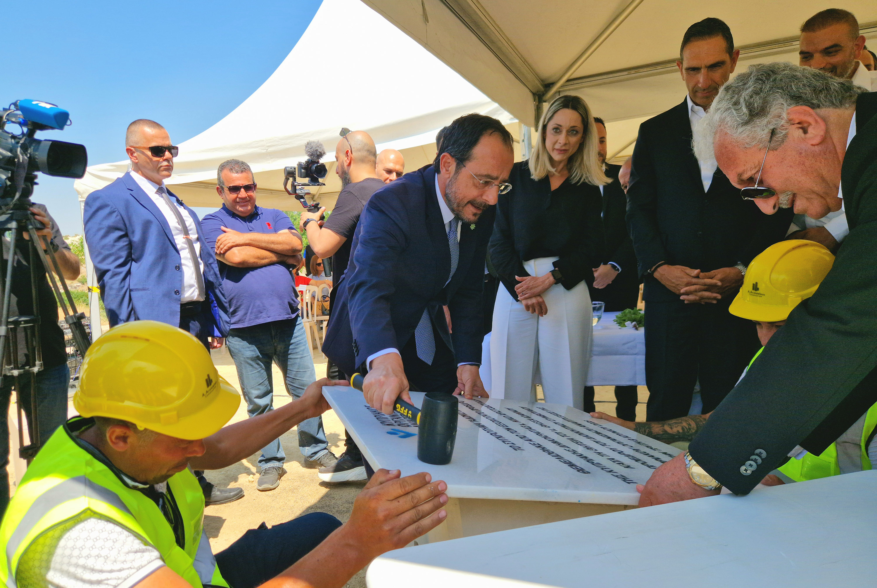 cover President lays foundation stone for Polemidia affordable housing project