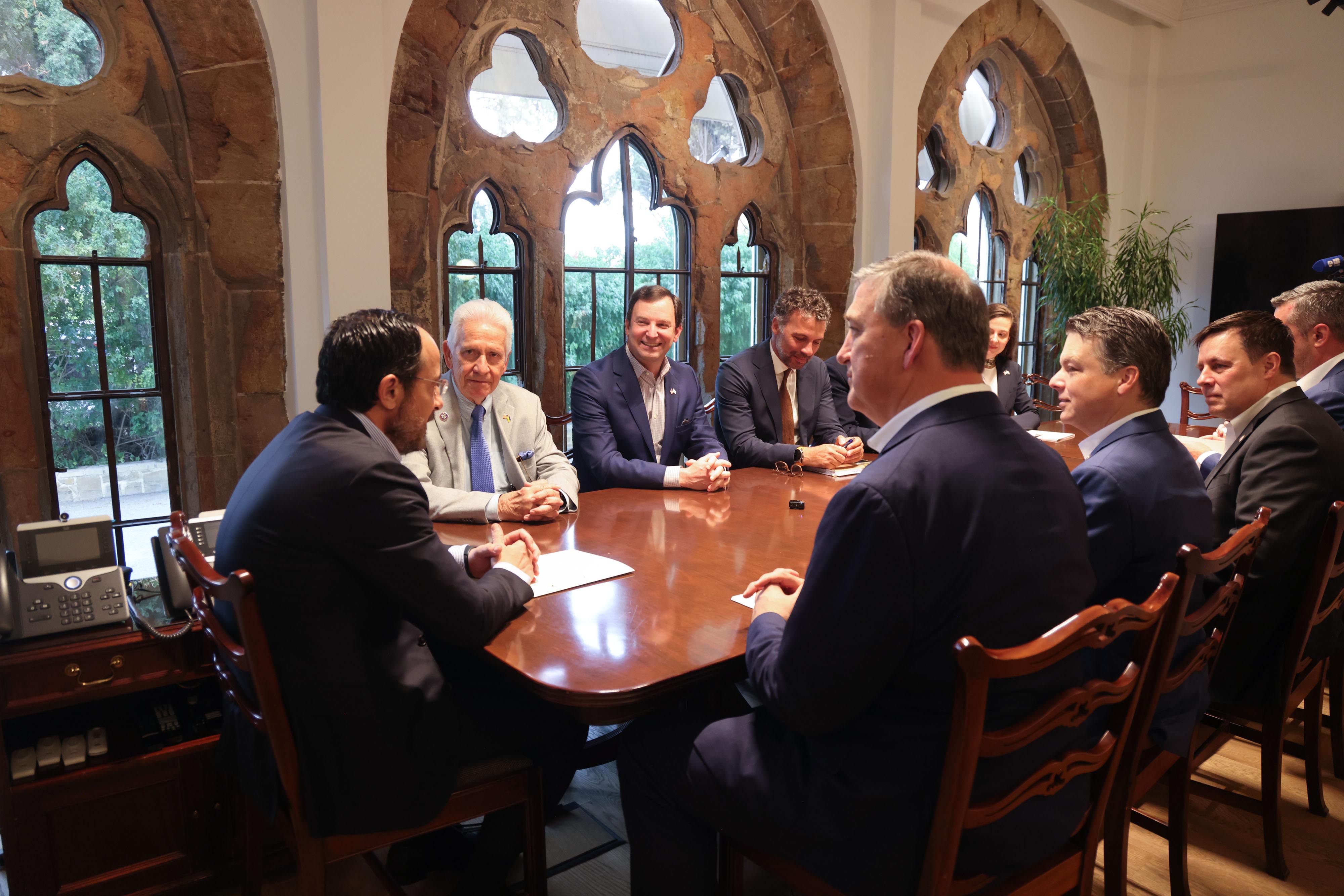 cover Christodoulides meets US lawmakers to discuss strategic ties and regional developments