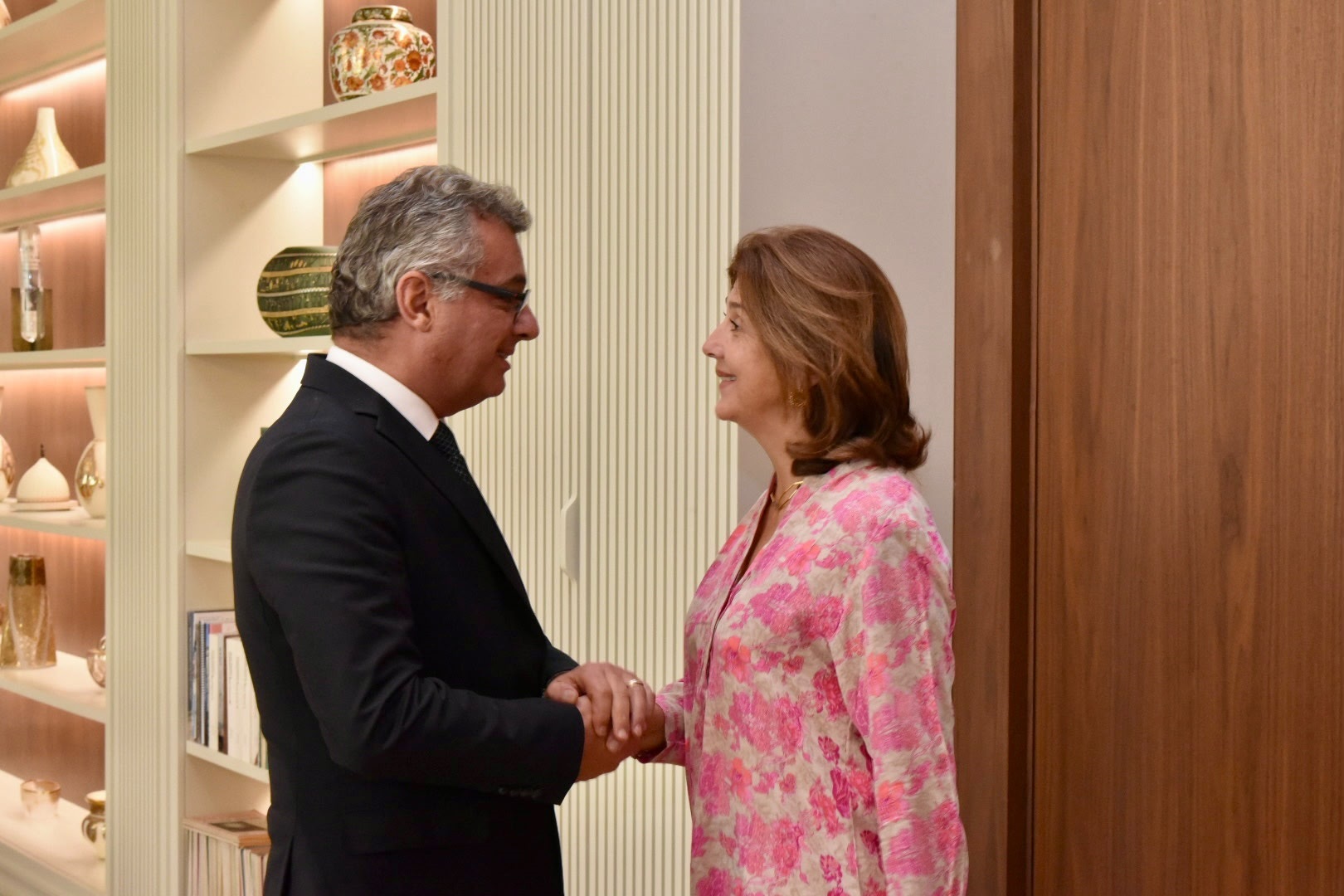 cover Erhurman demands preconditions be met before any expanded Cyprus talks
