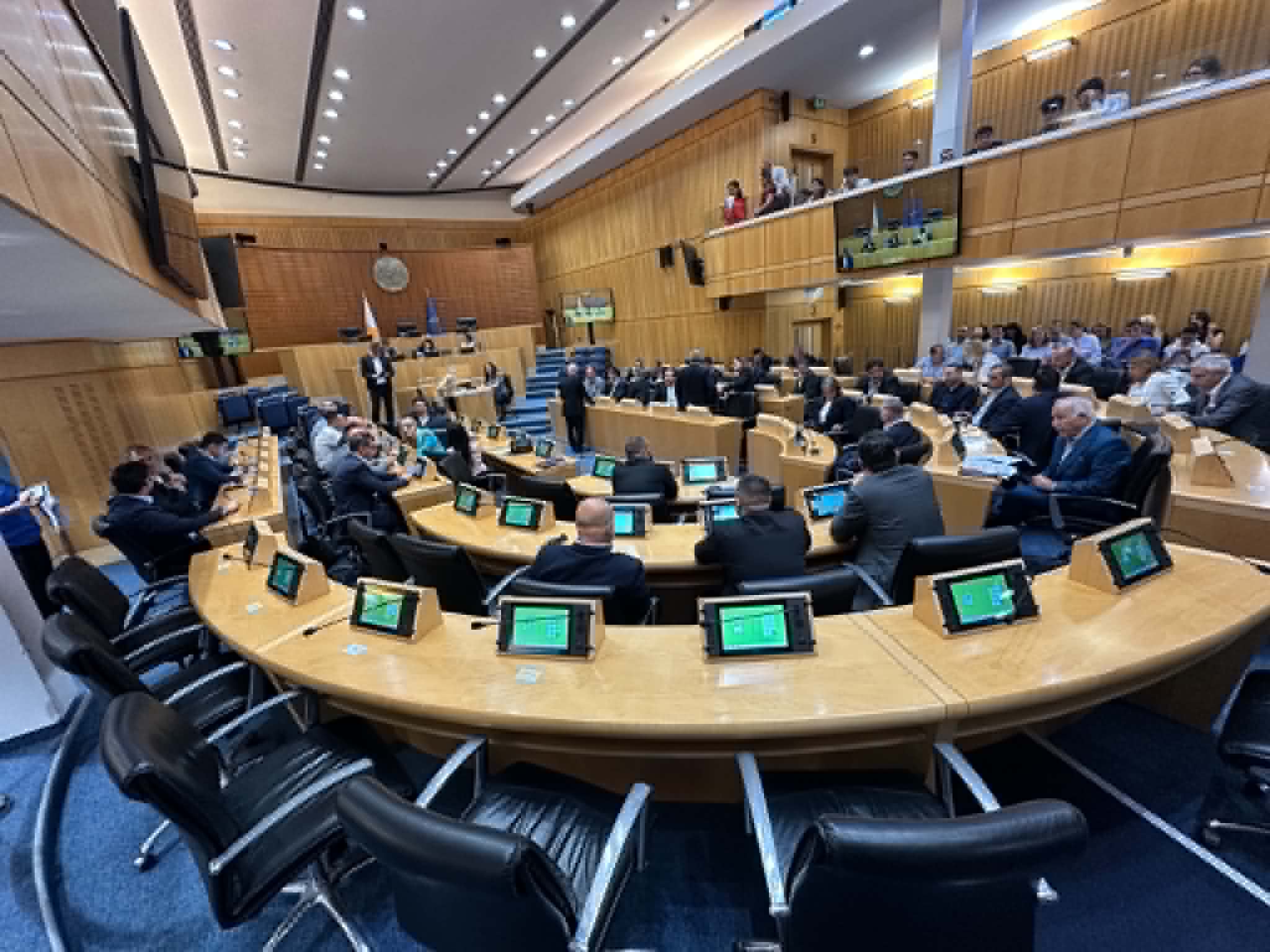 cover House selects committee members, MPs disagree on key issues