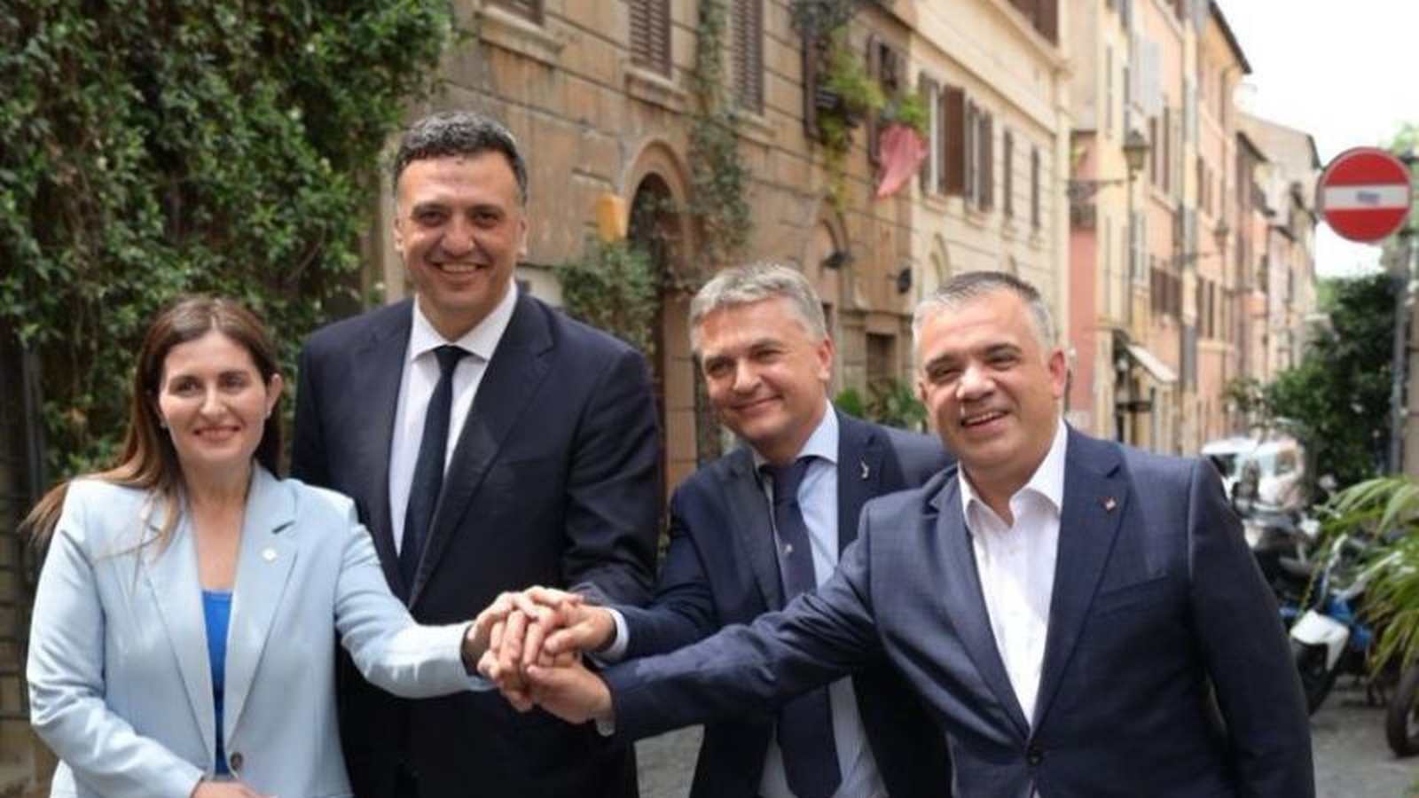 cover Mediterranean shipping quartet strengthens ties in Rome 