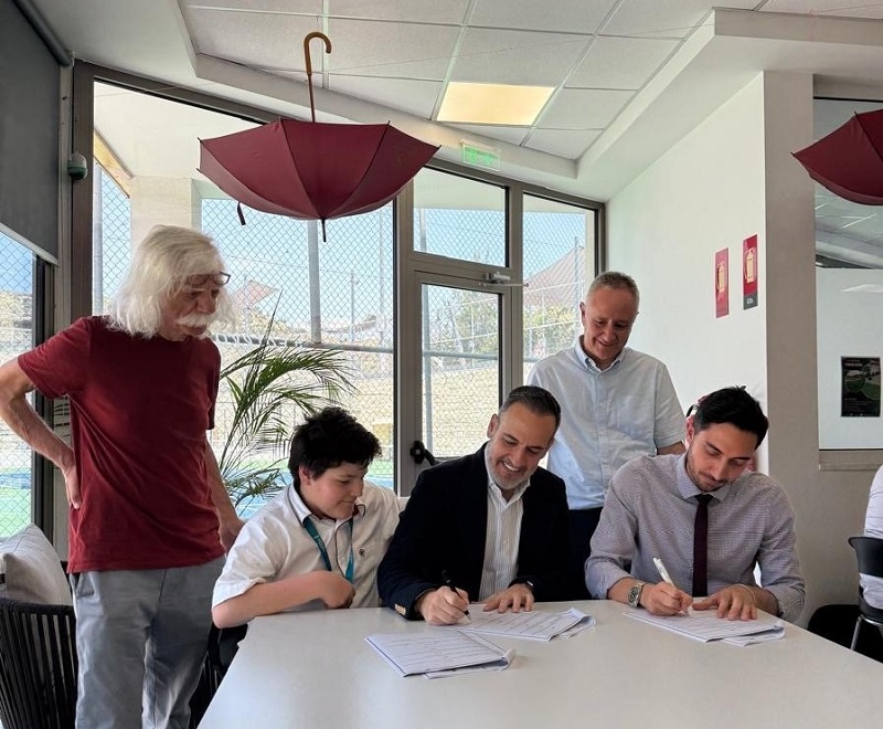 Tototheo Global signs MoU with Heritage Private School, CUT to debut FarmBot education pilot