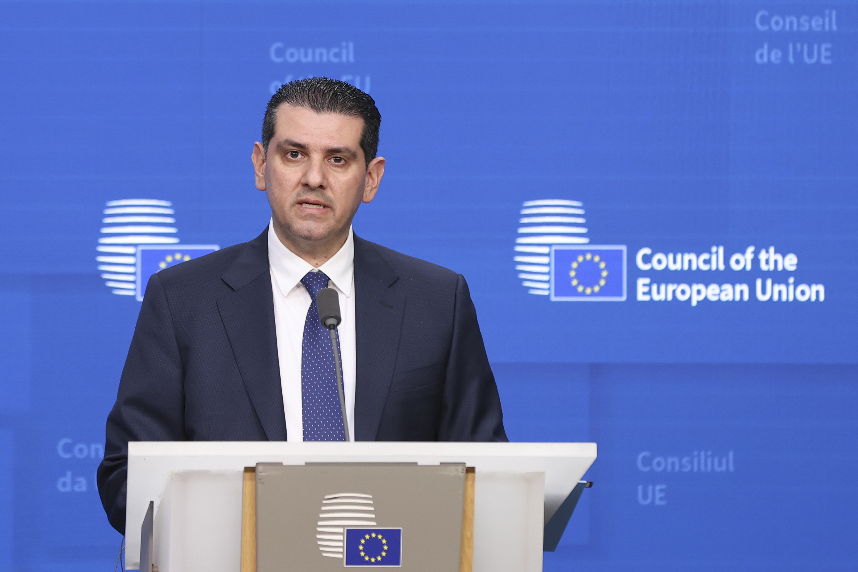 cover Damianos hails ‘transatlantic partnership’ as EU approves new US trade rules