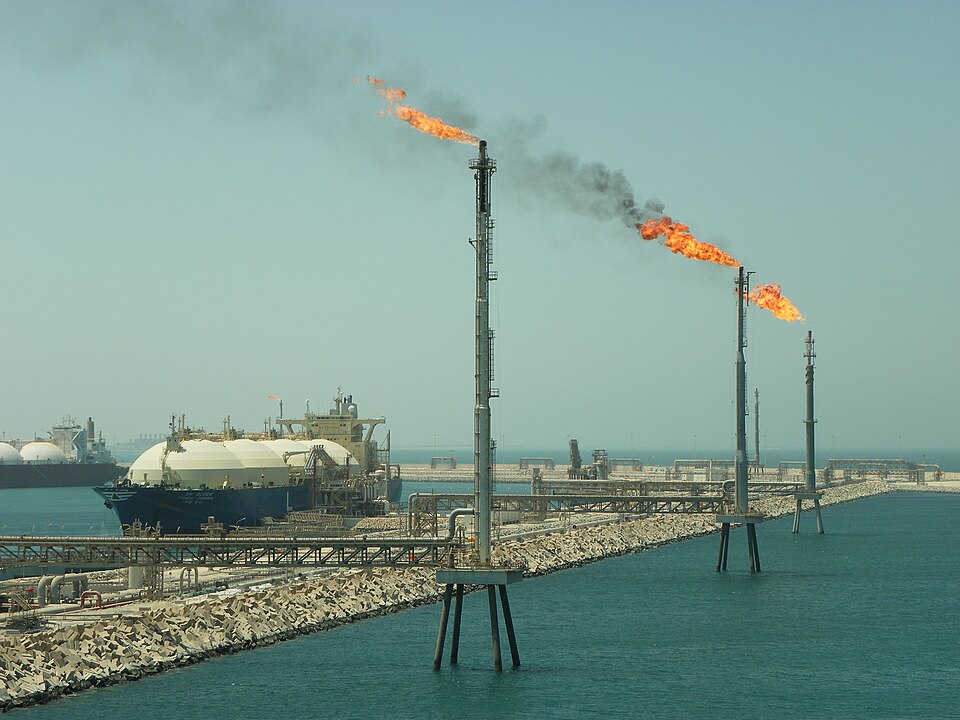 cover Explosion at Qatar&#8217;s Ras Laffan LNG facility injures 54, leaves 18 missing