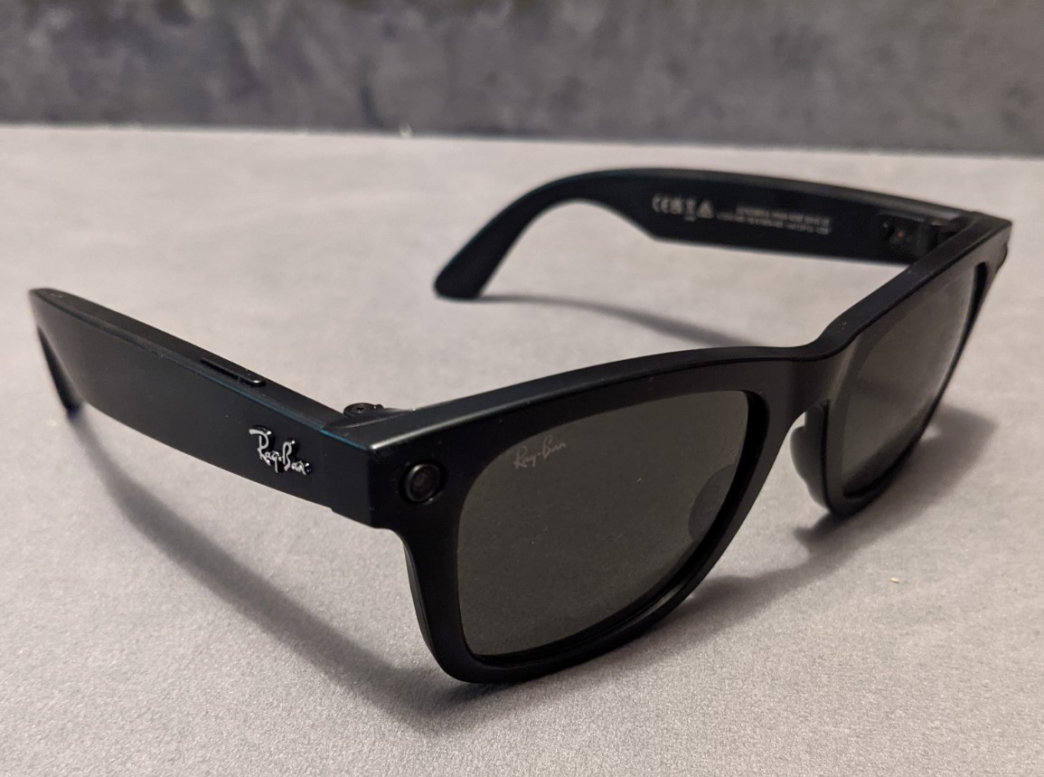 cover Meta and Google push industry towards XR glasses