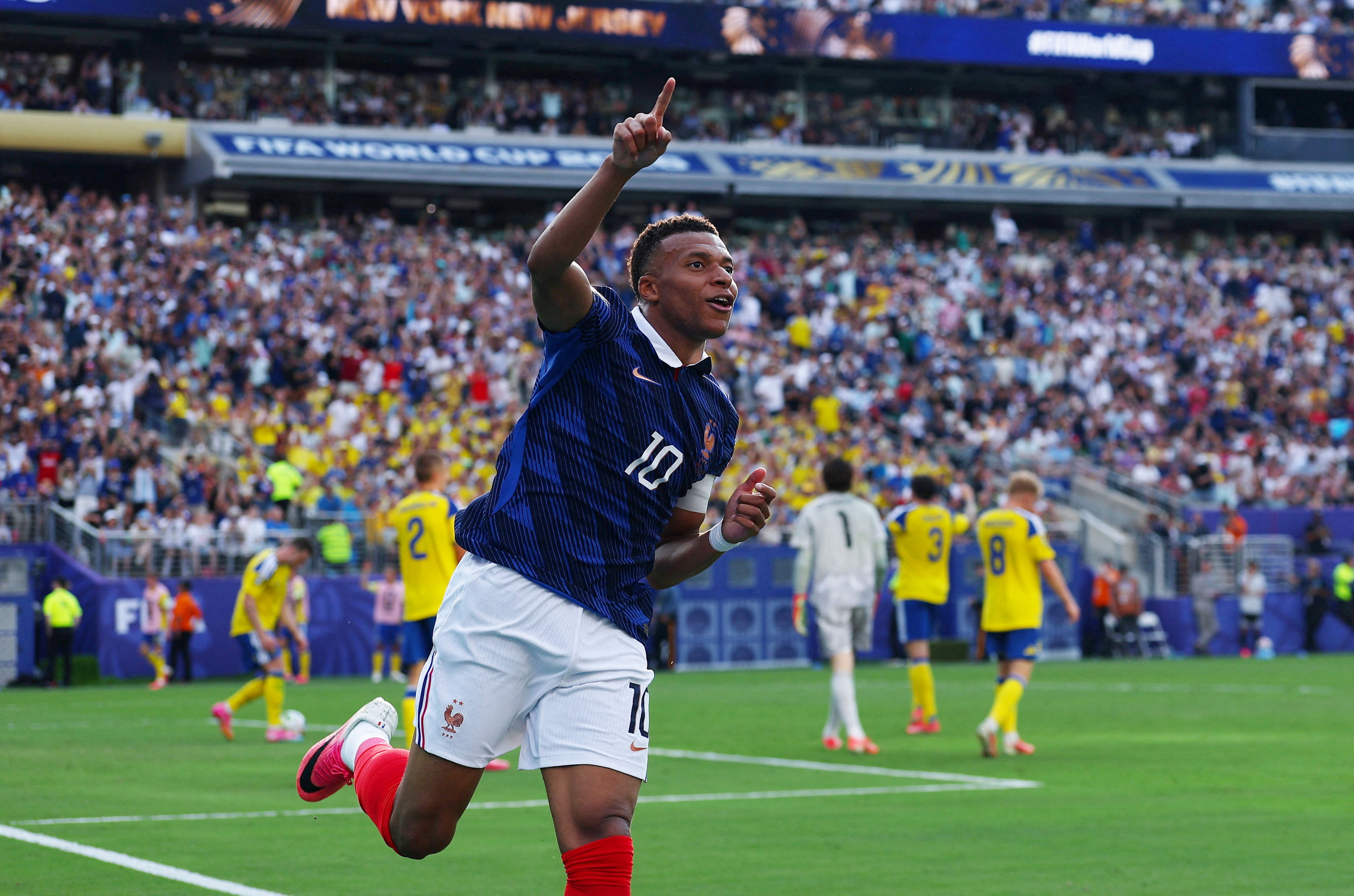 image Mbappe uncorks France as Sweden are swept aside in Champagne World Cup show
