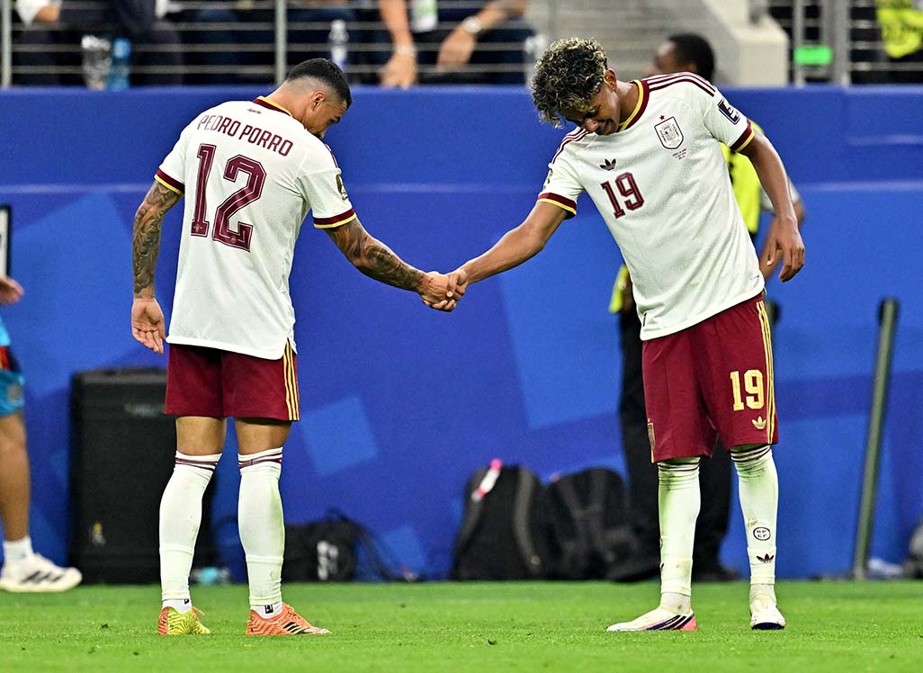 cover Yamal and Porro train apart but Spain expect both fit for World Cup final
