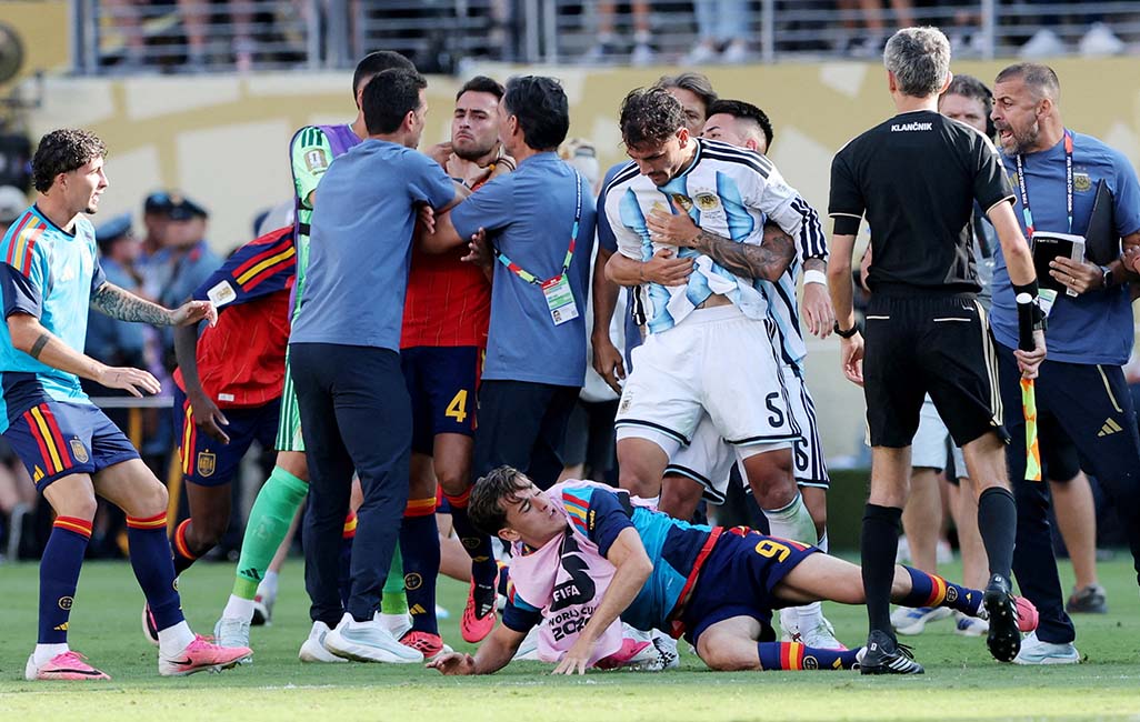 image FIFA to investigate World Cup final post-match brawl